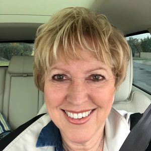 Meet your Posher, Beckie